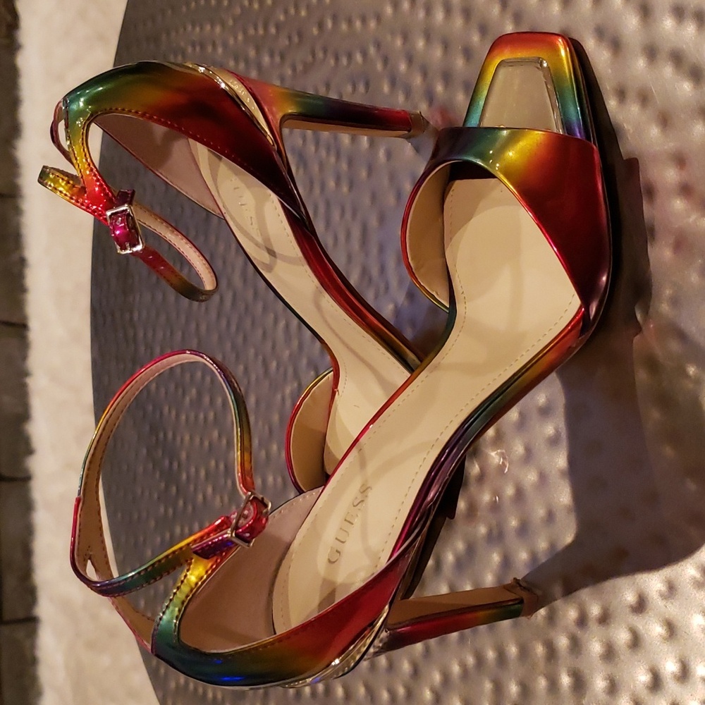 Guess Divine Pump Sz 10..4 in heel - Picture 5 of 5
